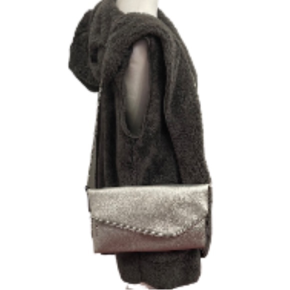NWT Glitzy Girlz Silver Clutch/Crossbody Purse - Picture 7 of 7